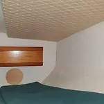 Voilier Sun Odyssey 42 ספינת מלון *